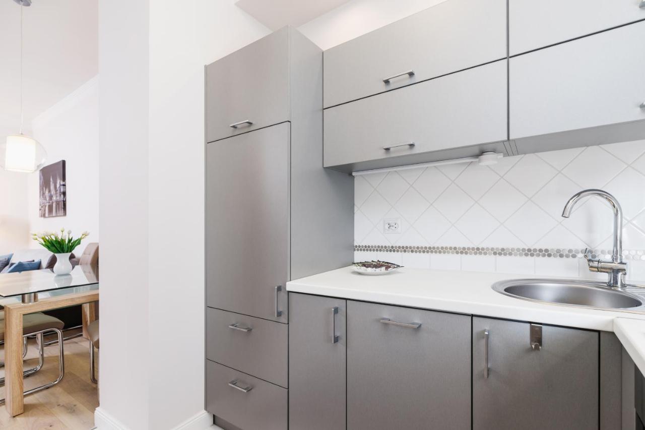 Modern Apartment Lubicz Krakow By Noclegi Renters Екстериор снимка